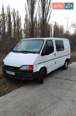 Грузовой фургон Ford Transit 1999 в Зеленодольской