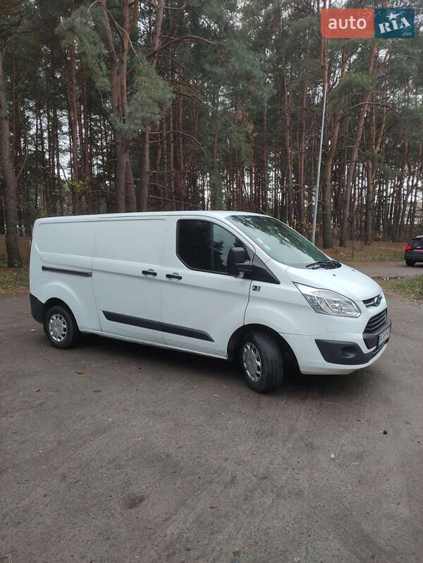 Мікроавтобус Ford Transit 2016 в Вараші