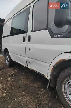 Вантажний фургон Ford Transit 2005 в 