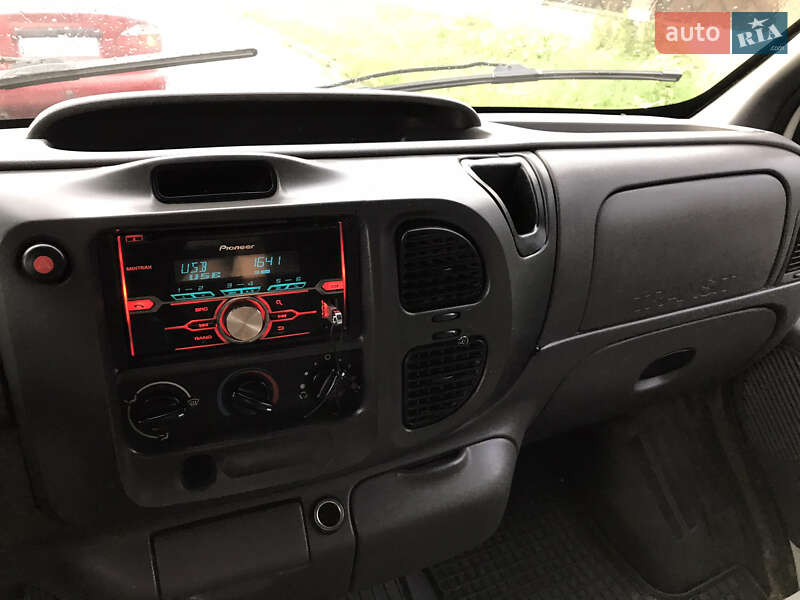Грузовой фургон Ford Transit 2003 в Котельве фото 8 Грузовой фургон Ford Transit 2003 в Котельве