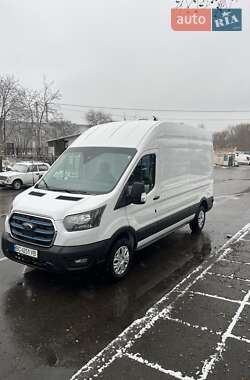 Грузовой фургон Ford Transit 2022 в 