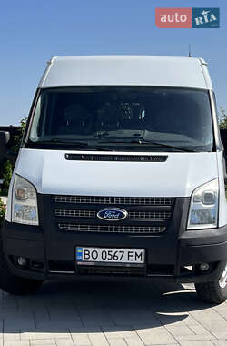 Грузовой фургон Ford Transit 2013 в Бучаче