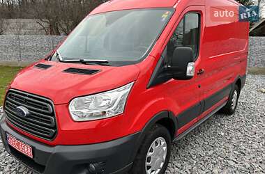 Вантажний фургон Ford Transit 2017 в Рівному