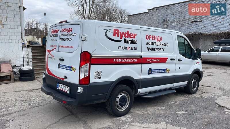 Грузовой фургон Ford Transit 2017 в Киеве