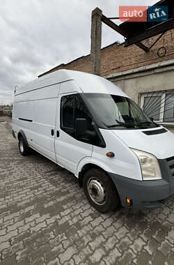 Грузовой фургон Ford Transit 2011 в 
