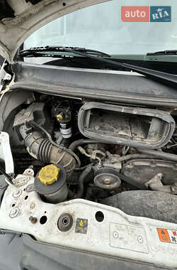 Грузовой фургон Ford Transit 2011 в 