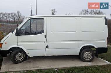 Вантажний фургон Ford Transit 1995 в Демидівці