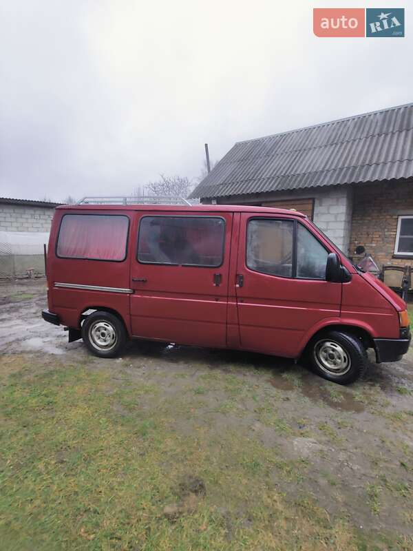 Грузовой фургон Ford Transit 1988 в Бродах фото 26 Грузовой фургон Ford Transit 1988 в Бродах