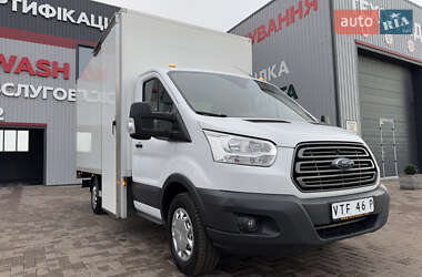 Вантажний фургон Ford Transit 2017 в Ірпені