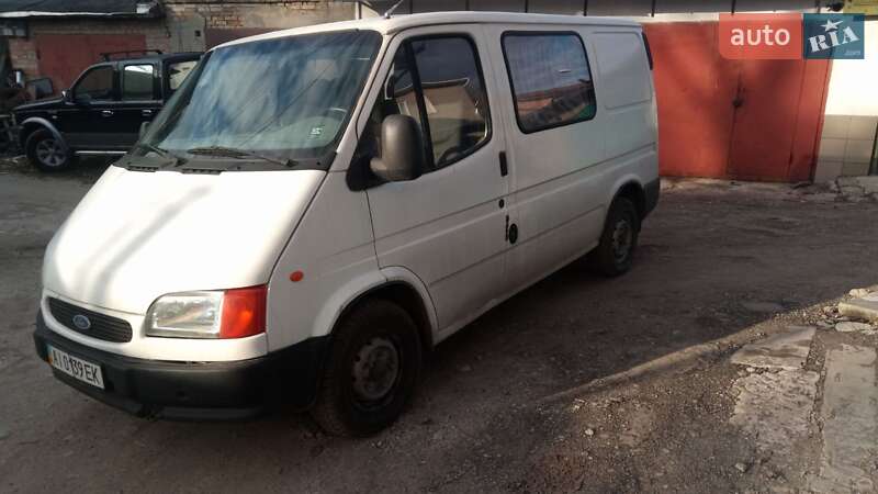 Вантажний фургон Ford Transit 1997 в Києві