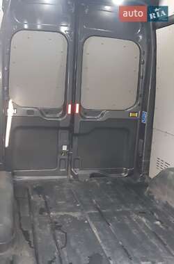 Другие грузовики Ford Transit 2019 в 