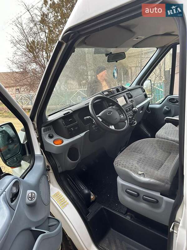 Микроавтобус Ford Transit 2012 в Одессе фото 6 Микроавтобус Ford Transit 2012 в Одессе