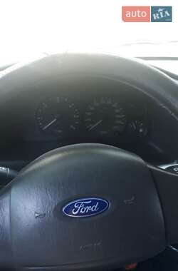 Микроавтобус Ford Transit 2003 в 