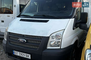 Вантажний фургон Ford Transit 2013 в Миколаєві