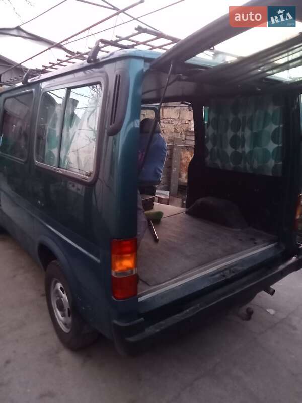Мікроавтобус Ford Transit 1993 в Миколаєві