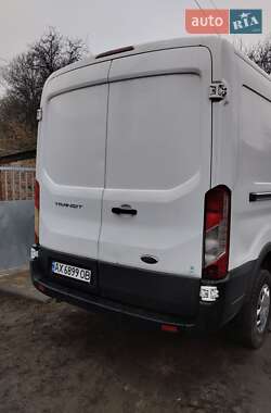 Грузовой фургон Ford Transit 2016 в 