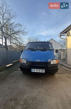 Грузовой фургон Ford Transit 1990 в Герце