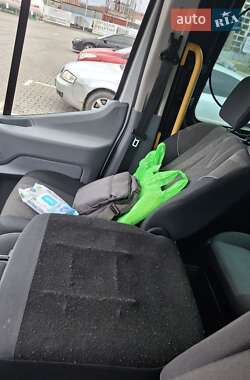 Мікроавтобус Ford Transit 2016 в 