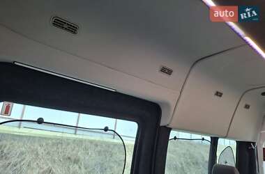 Мікроавтобус Ford Transit 2016 в 