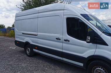 Грузовой фургон Ford Transit 2016 в Ровно