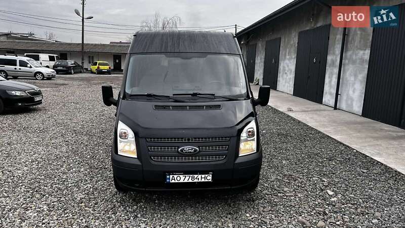 Микроавтобус Ford Transit 2012 в Виноградове