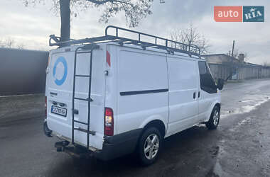 Грузовой фургон Ford Transit 2006 в Умани