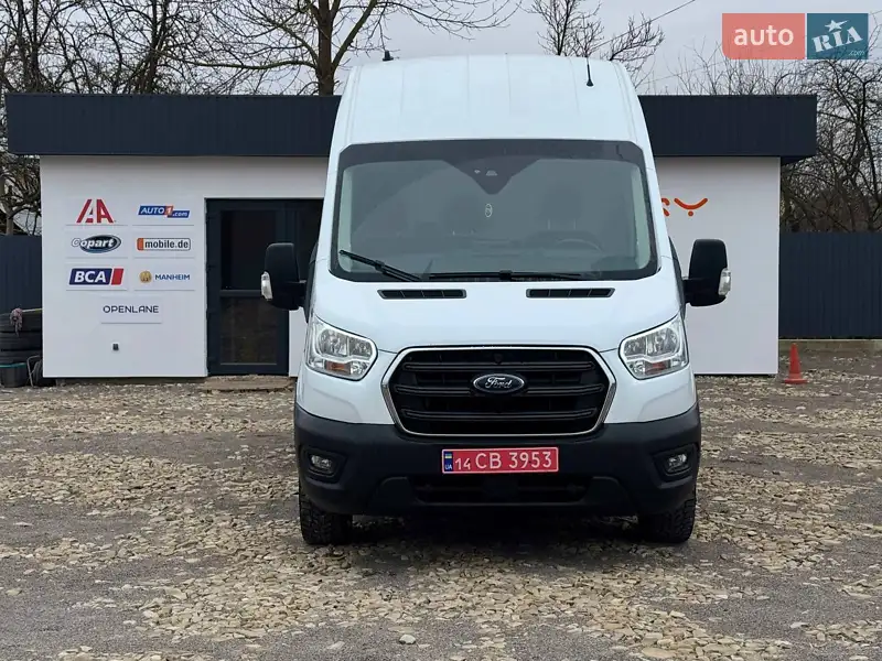 Грузовой фургон Ford Transit 2020 в 