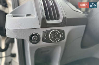 Грузопассажирский фургон Ford Transit 2015 в 
