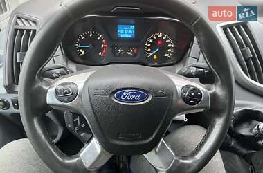 Грузовой фургон Ford Transit 2017 в 