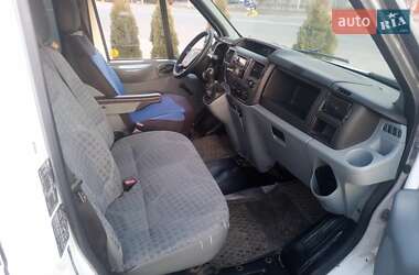 Микроавтобус Ford Transit 2006 в 