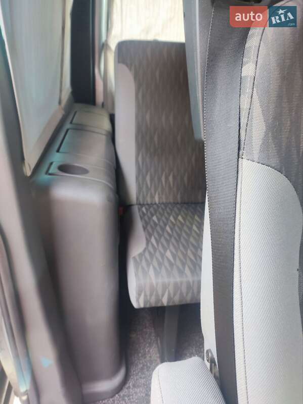 Микроавтобус Ford Transit 2003 в Ровно