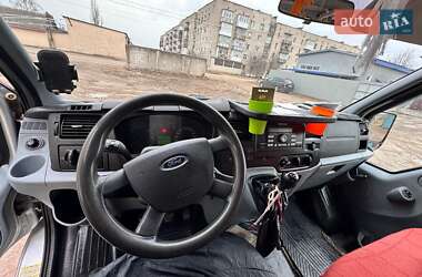 Микроавтобус Ford Transit 2013 в 
