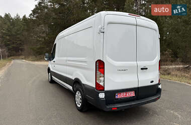 Грузовой фургон Ford Transit 2018 в 