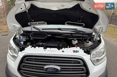 Грузовой фургон Ford Transit 2018 в 