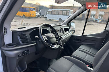 Вантажний фургон Ford Transit 2020 в 