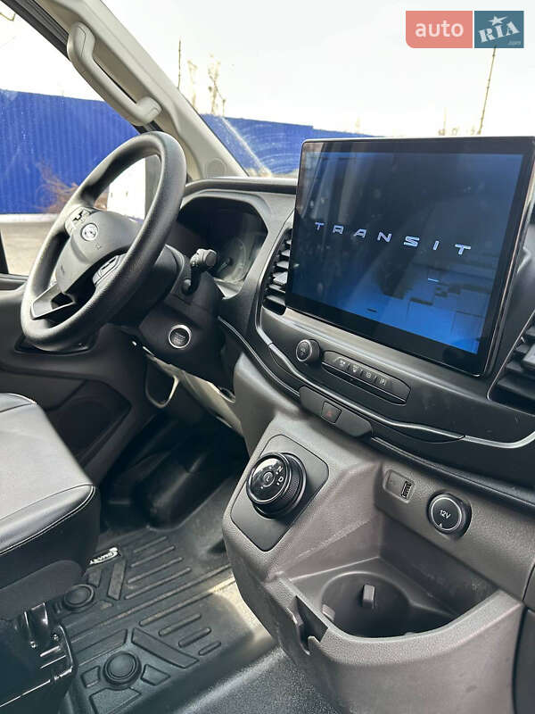 Вантажний фургон Ford Transit 2022 в Миколаєві