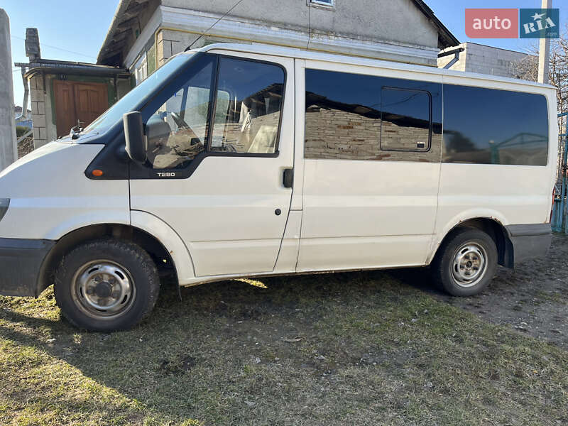 Микроавтобус Ford Transit 2002 в Львове
