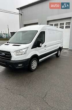 Грузовой фургон Ford Transit 2020 в 