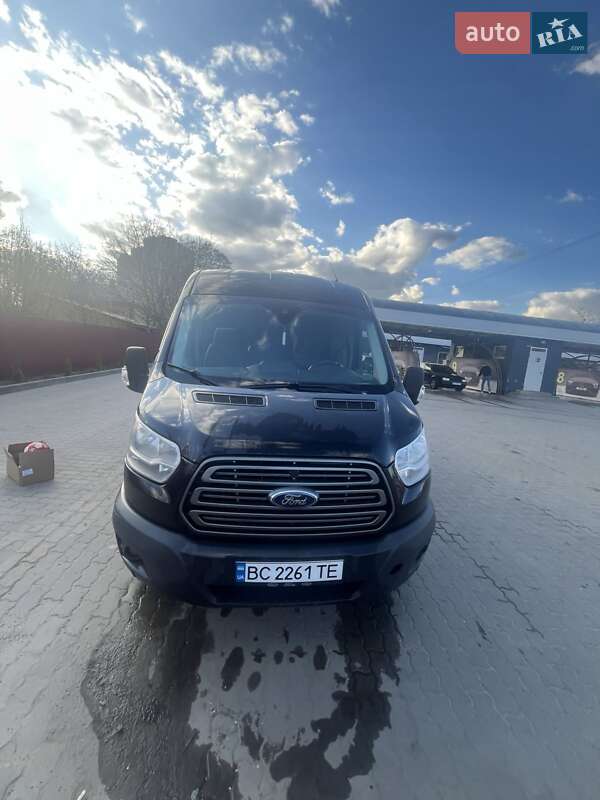 Мікроавтобус Ford Transit 2015 в Львові