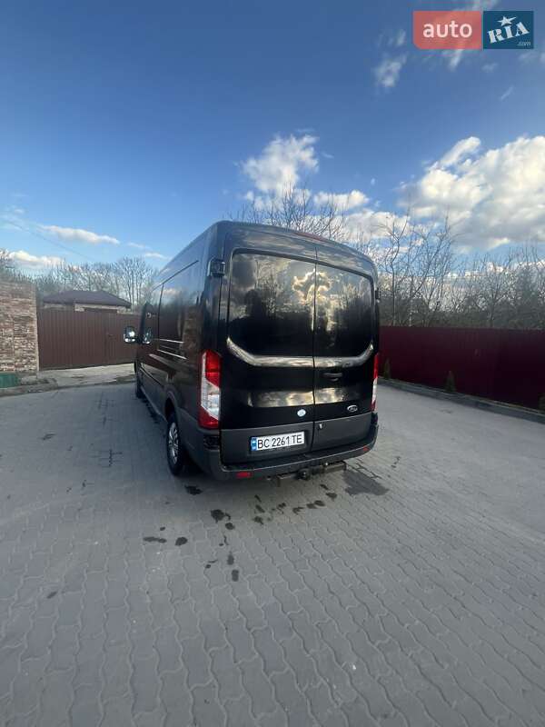 Мікроавтобус Ford Transit 2015 в Львові