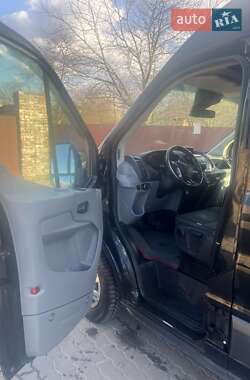 Микроавтобус Ford Transit 2015 в Львове