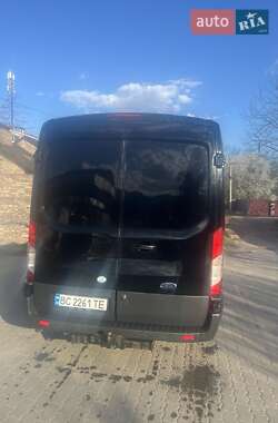 Микроавтобус Ford Transit 2015 в Львове