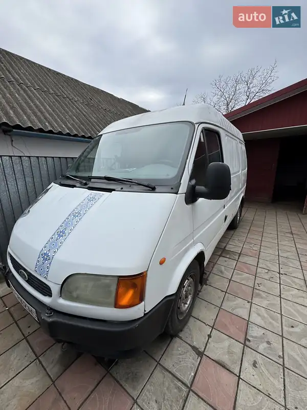Грузовой фургон Ford Transit 1998 в 