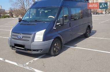 Микроавтобус Ford Transit 2013 в 