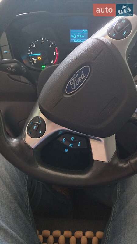 Вантажний фургон Ford Transit 2017 в Миколаєві