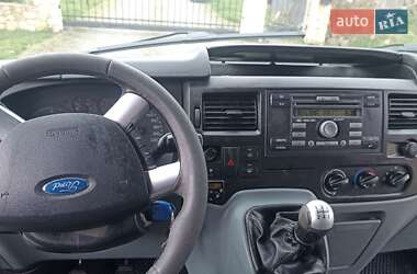 Грузовой фургон Ford Transit 2007 в 