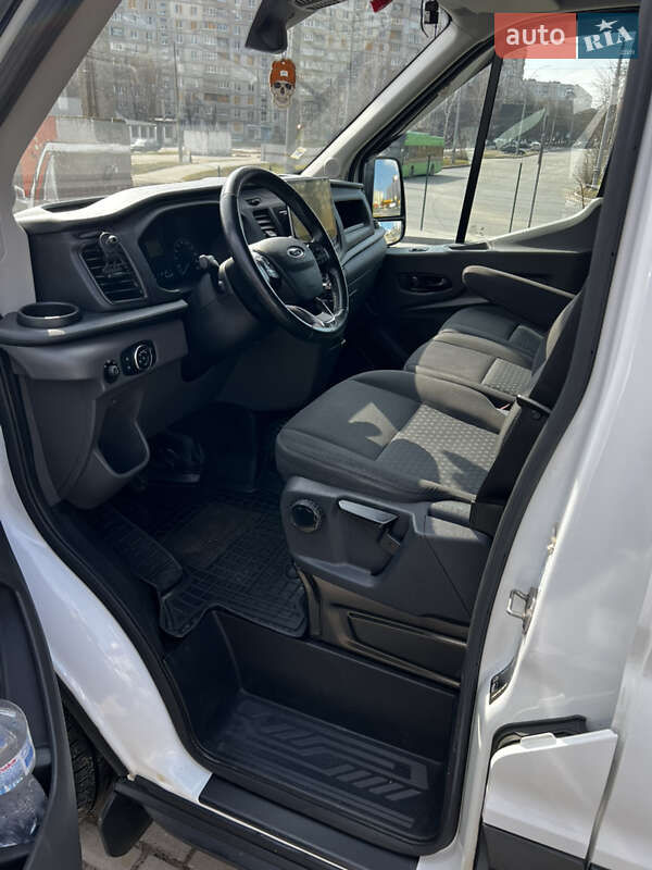 Вантажний фургон Ford Transit 2020 в Харкові