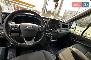 Грузовой фургон Ford Transit 2020 в 
