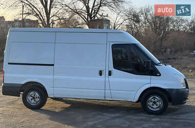Грузовой фургон Ford Transit 2013 в 