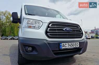 Грузовой фургон Ford Transit 2017 в 